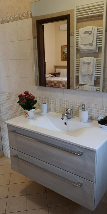 B&B Paola E Francesco San Martino Siccomario Экстерьер фото
